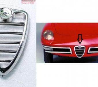 Alfa Romeo Spider Duetto (1966-1969) Center Grill