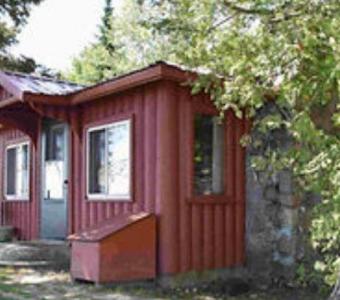 Cabins in Paradise Michigan: Retreat to Tranquility