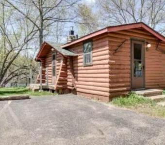 Charming Rental Cabins in Michigan's Upper Peninsula