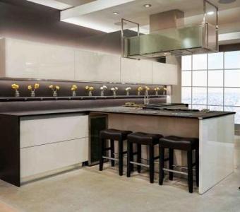 Save Big on V6B Design Group Showroom Kitchens