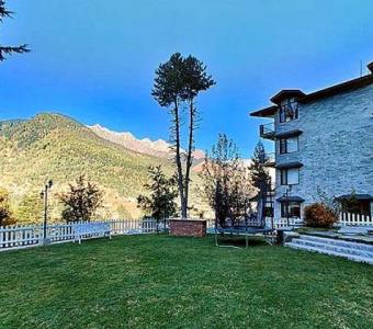 Luxury Hotel in Manali