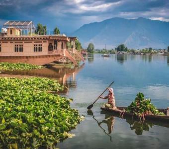 Famous Tourist Places Srinagar