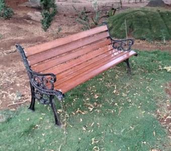 MANUFACTURES OF GARDEN BENCHES 7893594781