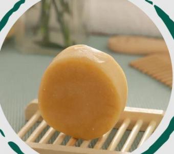 Use the all-natural Conditioner bar from BeNat that lasts up to 8 weeks of daily use