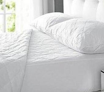 Warm and Cozy Wool Duvets for All-Year Comfort - Duvets Direct