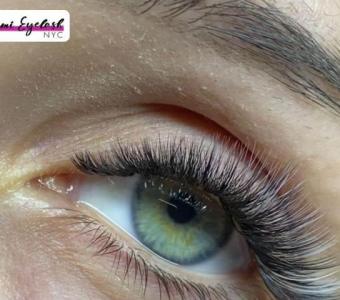 Upper Lid Lift – Change Your Appearance with Beautiful and Expressive Lash Extensions!