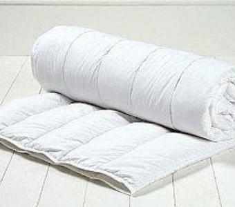 Warm and Cozy Wool Duvets for All-Year Comfort - Duvets Direct