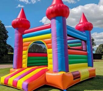 Are you planning a themed event and looking for a bounce house to rent?