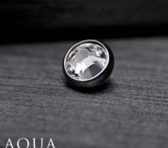 Elegantes topes de circonita para piercings | Aqua Piercing