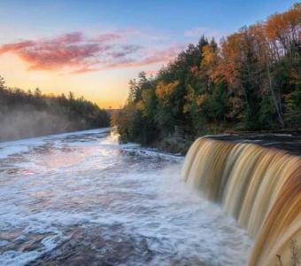 Tahquamenon Falls Vacation Spots for Nature Lovers