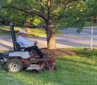 Lawn Mowing In Delaware for Pristine Lawns