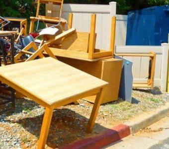 Stress-Free Furniture Removal Services in Los Angeles